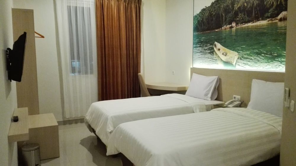 Midtown Xpress Sampit - Kalimantan Tengah Exterior foto